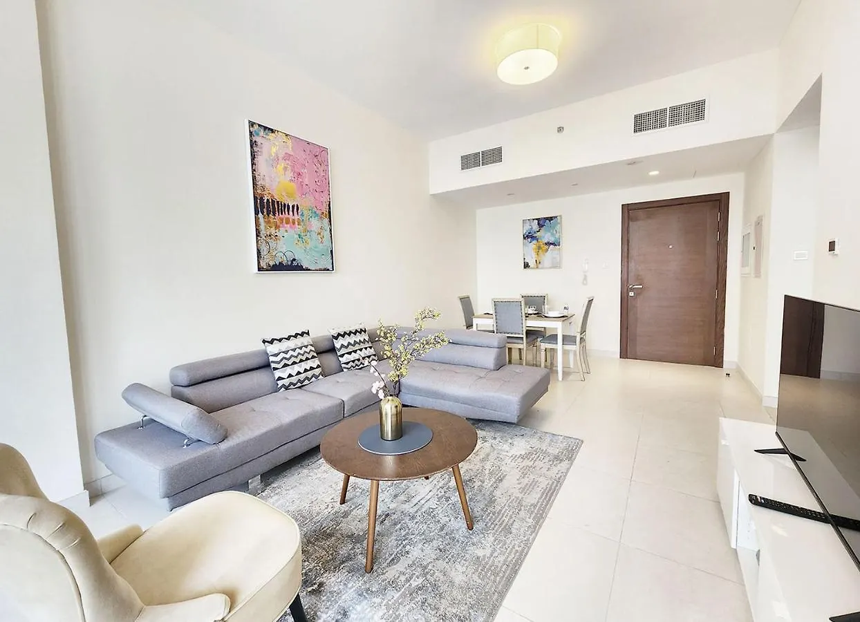 Rh- Captivating Skyline View, 02Br Near Clemance Medical Center Dubai 0*,  United Arab Emirates